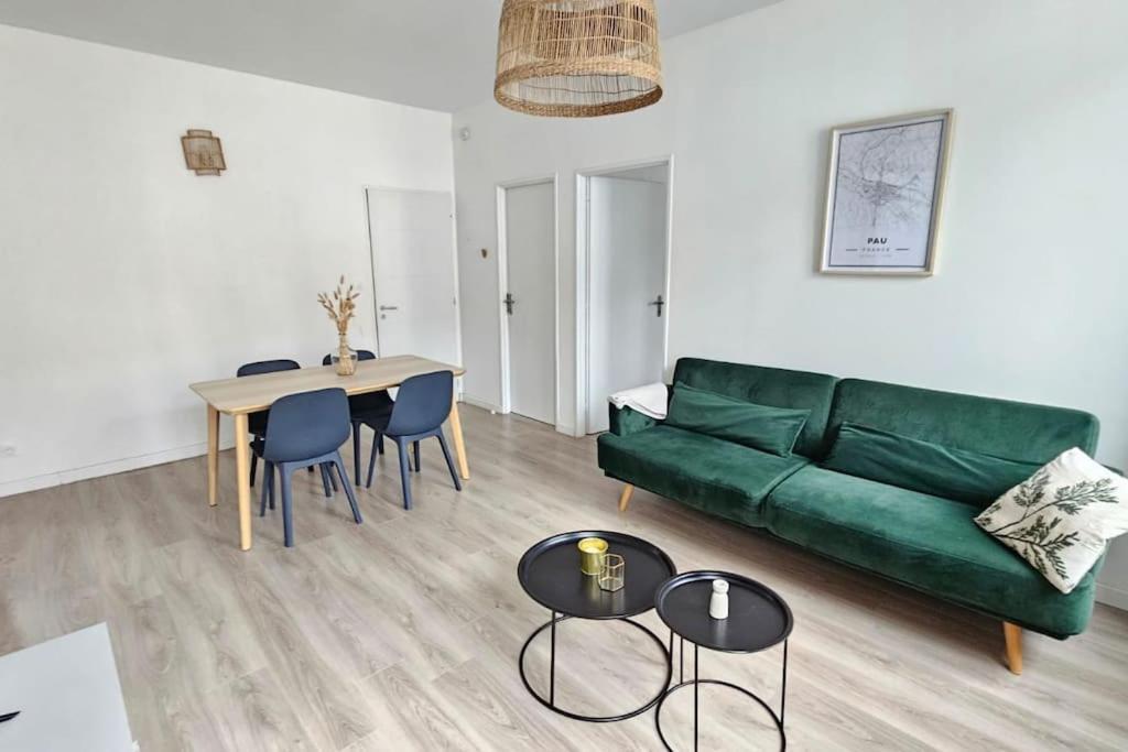 Superbe Appartement 2 Chambres Au Coeur De Pau Exterior photo