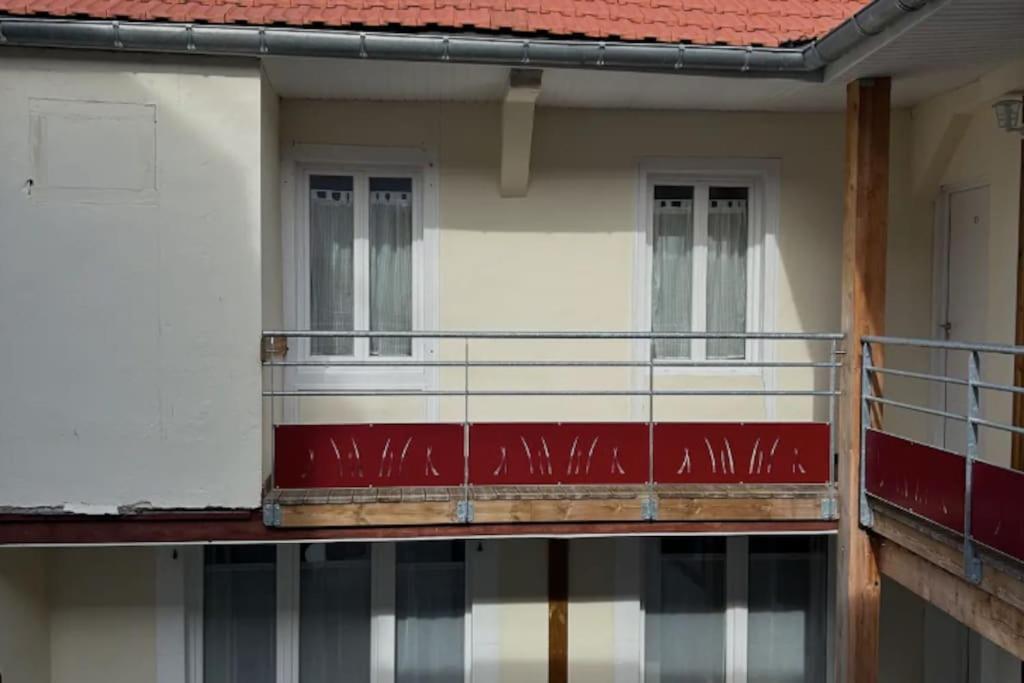 Superbe Appartement 2 Chambres Au Coeur De Pau Exterior photo